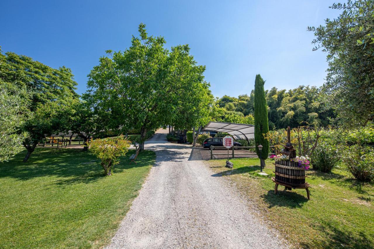 Agriturismo Borgo Di Calmasino Βίλα Μπαρντολίνο Εξωτερικό φωτογραφία